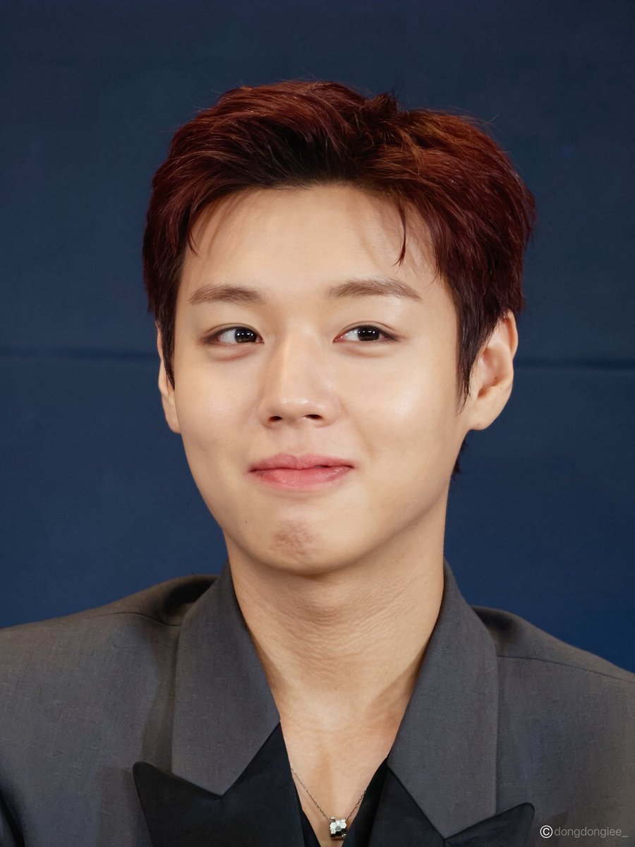 dongdongiee_'s tweet photo. 261007 부일영화상 오픈토크

예쁜얼굴위주

#박지훈 https://t.co/1MCntvsIY0