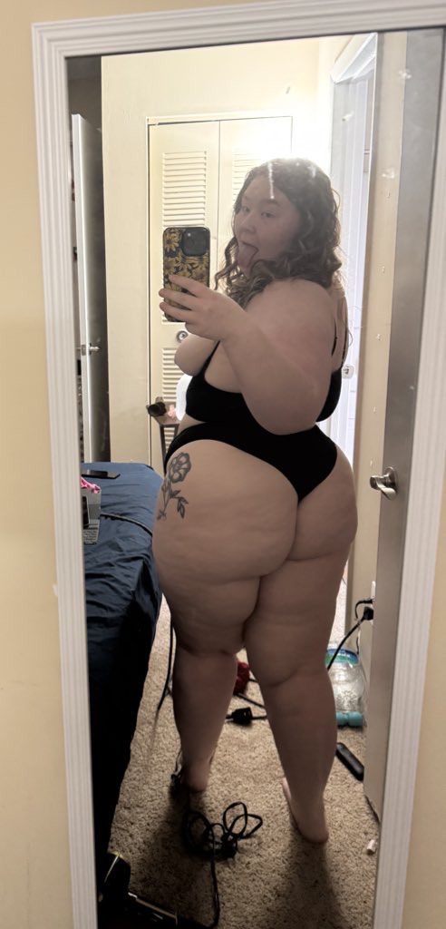 roseyslut's tweet photo. Customs starting $10😈
Snap: imafairy04 / Tele: Rose18189
#buyingcontent #selling_content #nsfw #nsfwx #buyingcontentus #nsfwtwt #nsfwacc #sexting #wataa #secretseller https://t.co/fpxDAf59Oi
