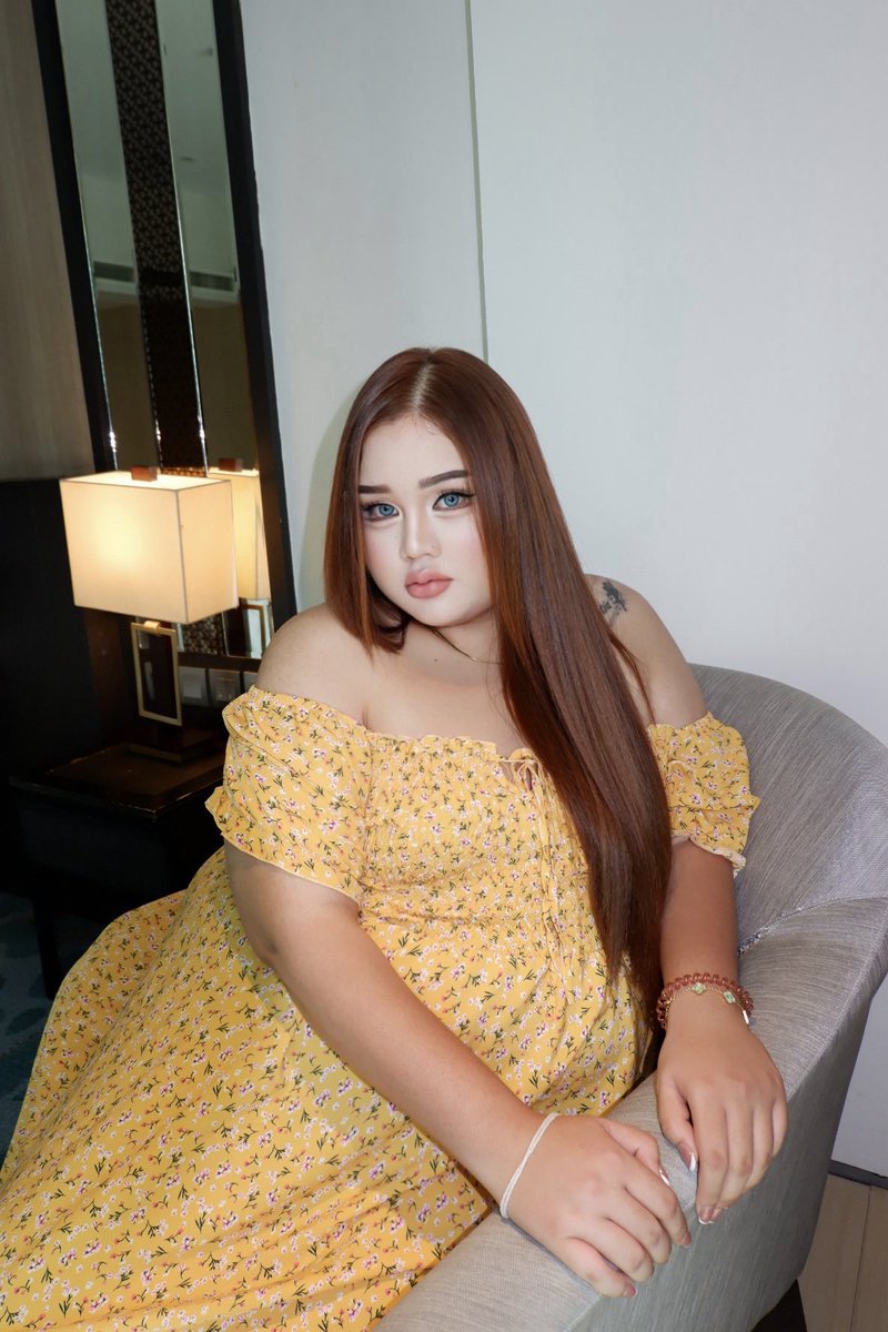 cxadew's tweet photo. #ladyboy 
#saudi 
#riyadh 
🍼 https://t.co/uwIhfKYJ8a