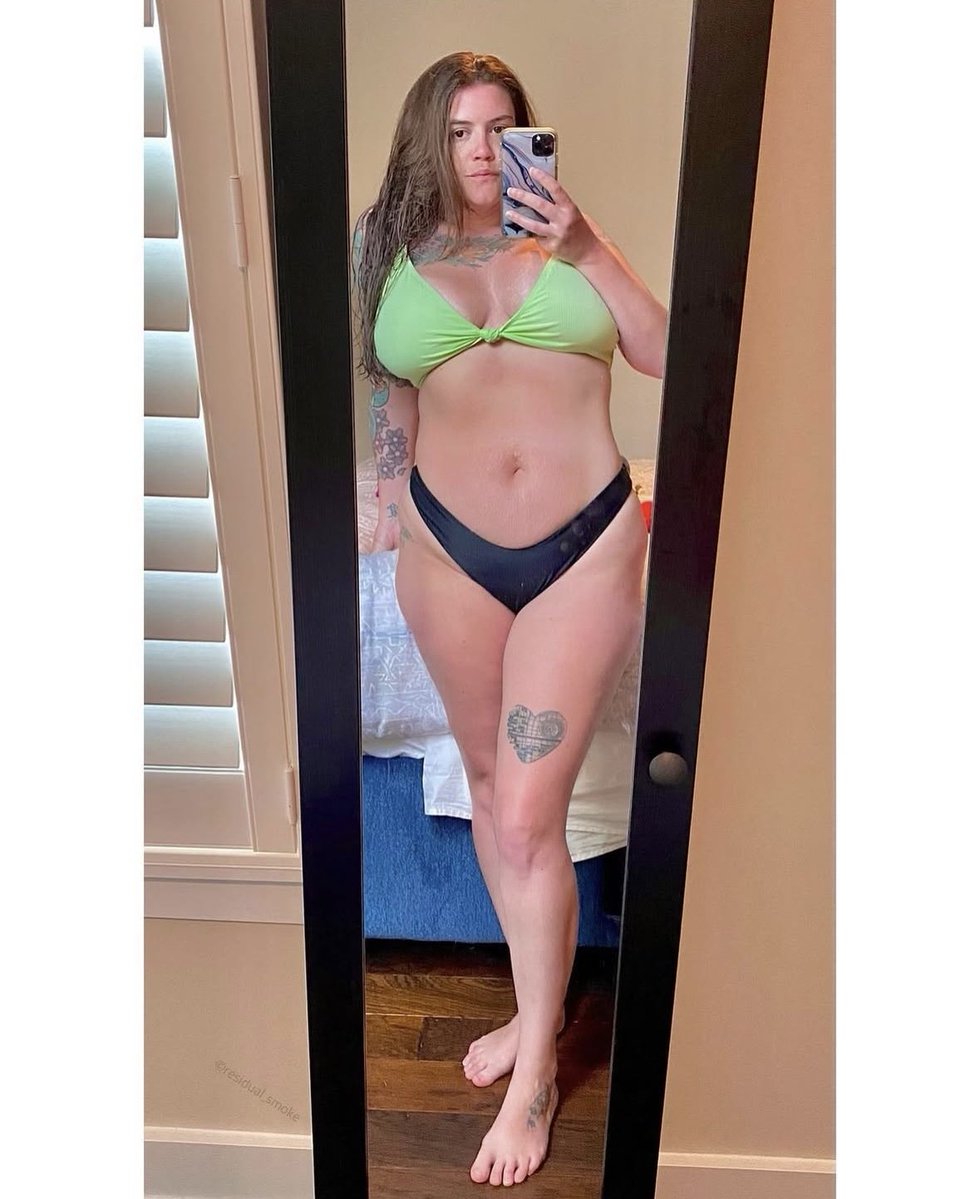 Residual_smoke's tweet photo. Throwback Thursday 👙😜👀 https://t.co/gw1bHasuvo