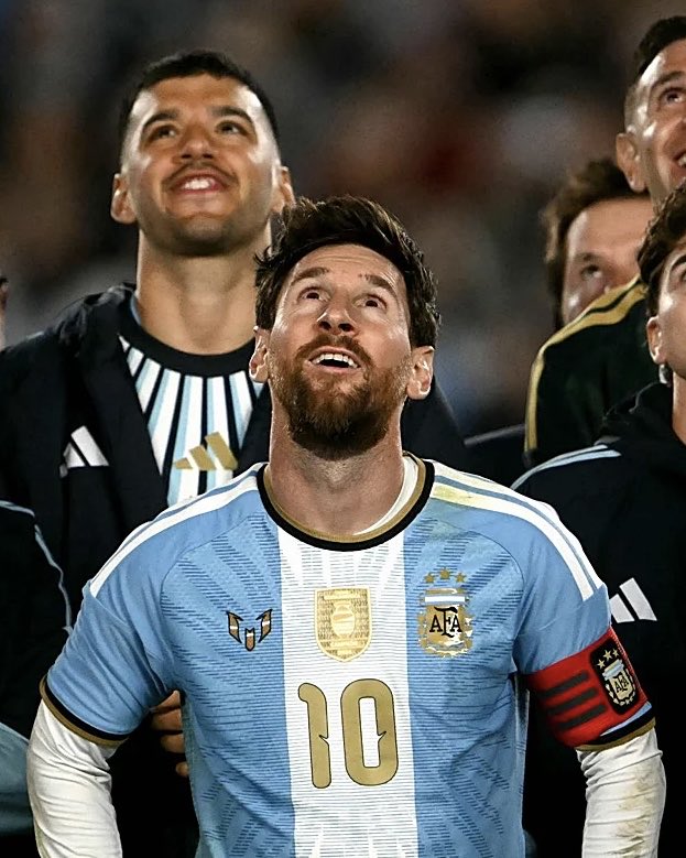 m7uruguay's tweet photo. UNA MALA PUBLICIDAD PUEDE DESTRUIR TU MARCA.
No alcanza con llamar la atención…
Hay que saber qué comunicar, cómo hacerlo y qué impacto puede generar.
M7 / Uruguay
#messi #despedidamessi #publicidad #argentina #sancorseguros https://t.co/1FGpHMXoqw