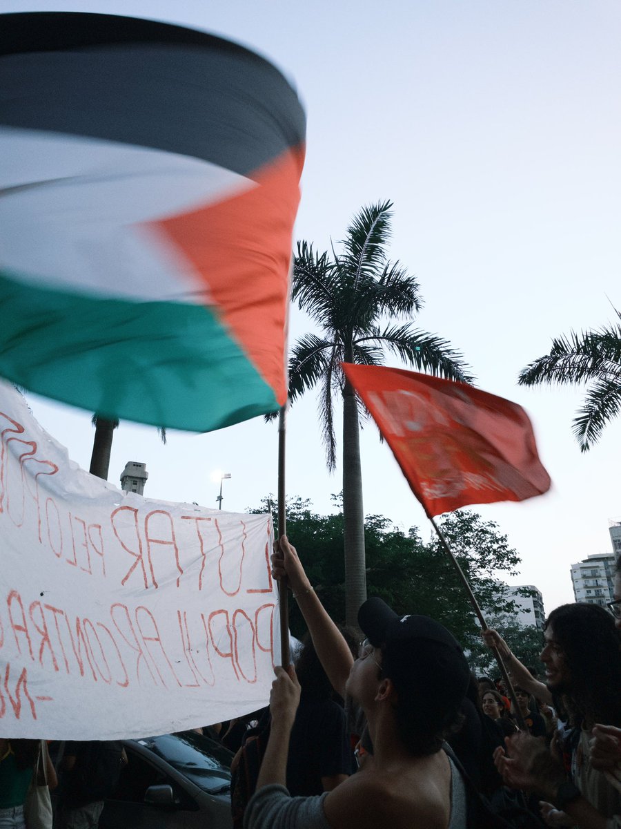 rodnarua_'s tweet photo. Universidade do Estado do Rio de Janeiro.

UERJ PELA DEMOCRACIA! https://t.co/kfjRkW5BrF