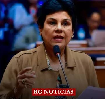 EIPeruano's tweet photo. Estas desde que están en el Congreso o politica, jamás se le vio gritar para defender al ciudadano de a pie. ¡Pero para defender la corrupción, sus privilegios, lobis y a sus jefes corruptos, ahí sí sacan las garras! ¡Pura hipocresía y doble moral! https://t.co/DCJEQSHggb