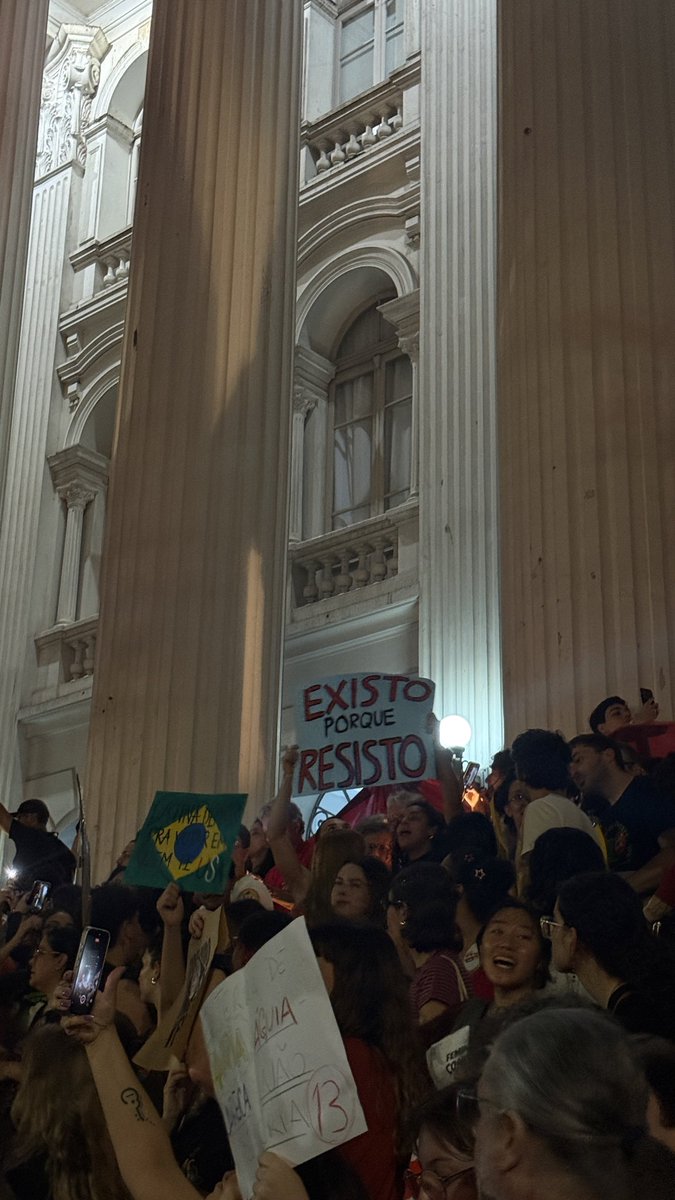 duudajrt's tweet photo. FOI LINDO FOI LINDO https://t.co/ncIeSCRnIo