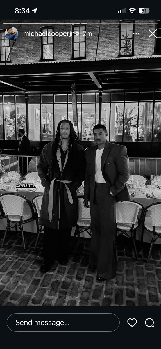 919Anonymous's tweet photo. Michael Cooper Jr &amp; Cornell Young IV for Bumble https://t.co/OfTQOlnDtG