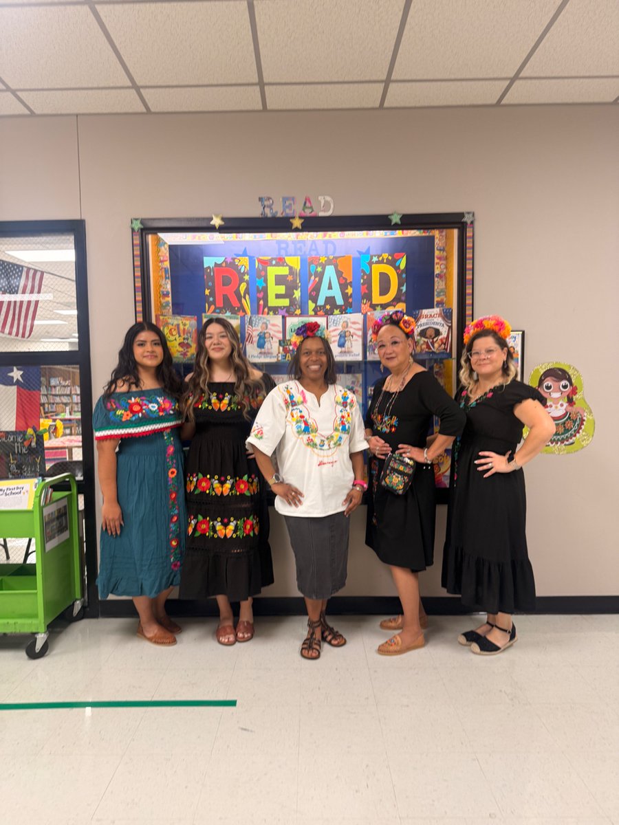 ShirlsChowRam's tweet photo. In our library, every book opens a door & every story gives us another reason to celebrate who we are! 🌎
Pepe and the Parade & 
 Alma and How She Got Her Name - our names have meaning and our heritage have some rhythm. 📖 @aldinelibraries  #LoudLibrarian @epic4kids  @ReeceAcademy  @Aldine_FACE  @Primary_AISD