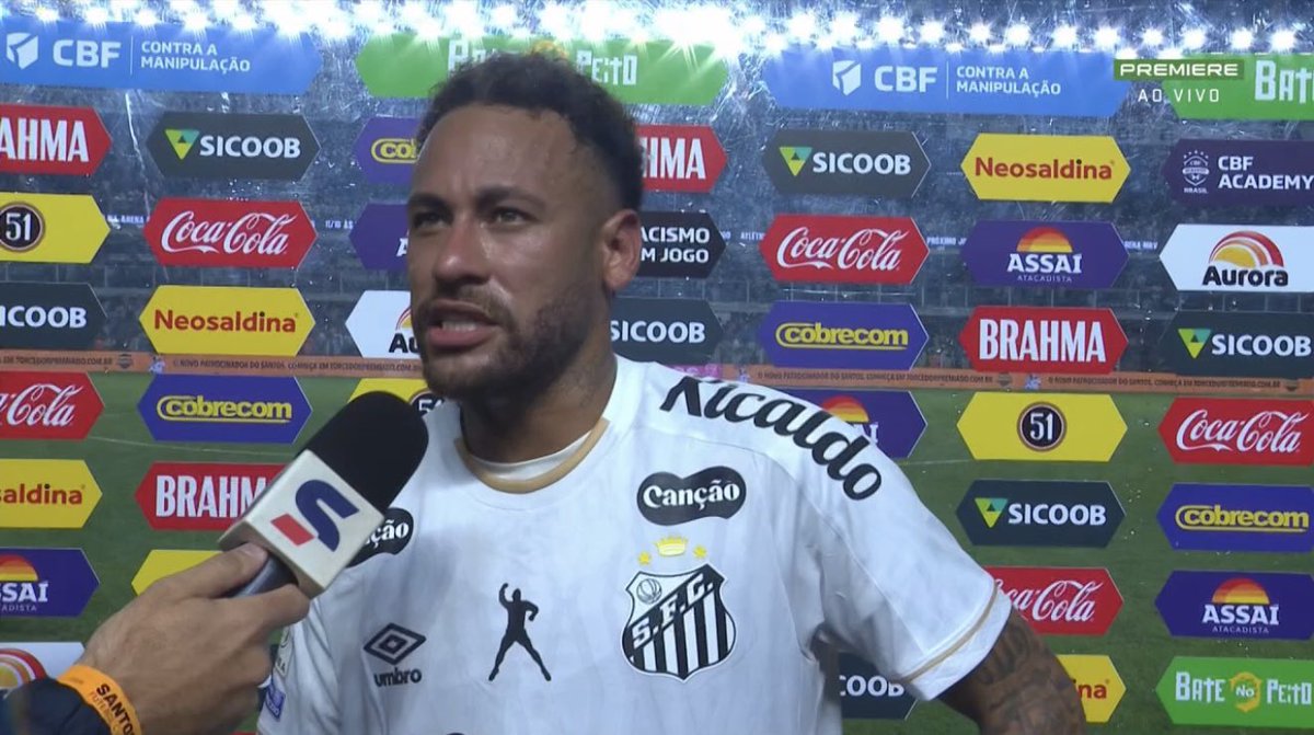 futebol_info's tweet photo. "Hoje, Santos e Flamengo são os dois melhores times do Brasil."

🎙️ Neymar, após Santos 2x2 Flamengo.
📸 Reprodução/Premiere https://t.co/PLtMmiW5iN