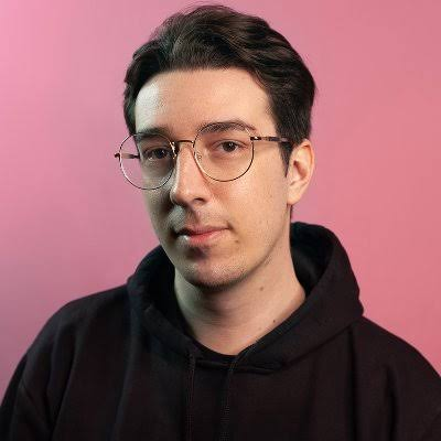 VithuGab_'s tweet photo. Se o Jones Manoel é Malcolm X logo Magneto
Então Ian Neves -> Martin Luther King -> Xavier ? 

Nunca gostei daquele careca https://t.co/nyUR8kqkzY