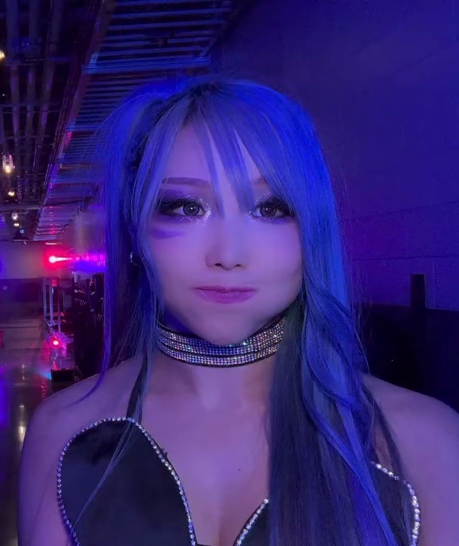 bigantie's tweet photo. Iyo and Kairi share the same pookie brain 🤏 https://t.co/fCiScNEC1b