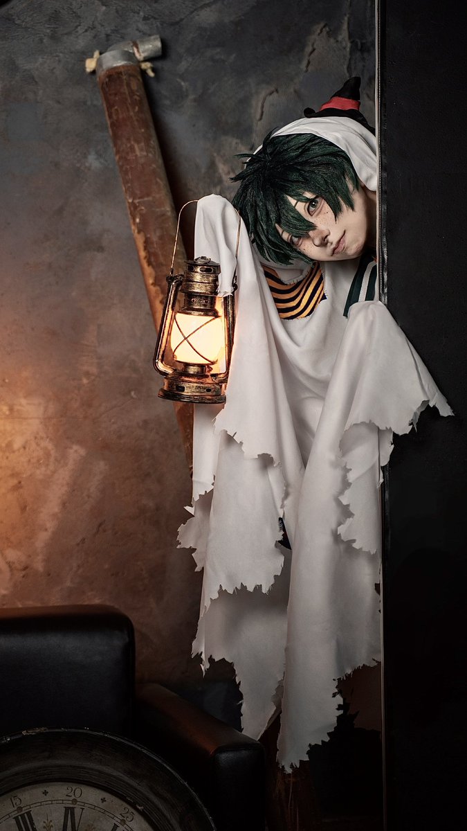 an________ko_'s tweet photo. cos MHA 🥦👻

                  Spooky Night🌙 https://t.co/tqFiWPkIrD