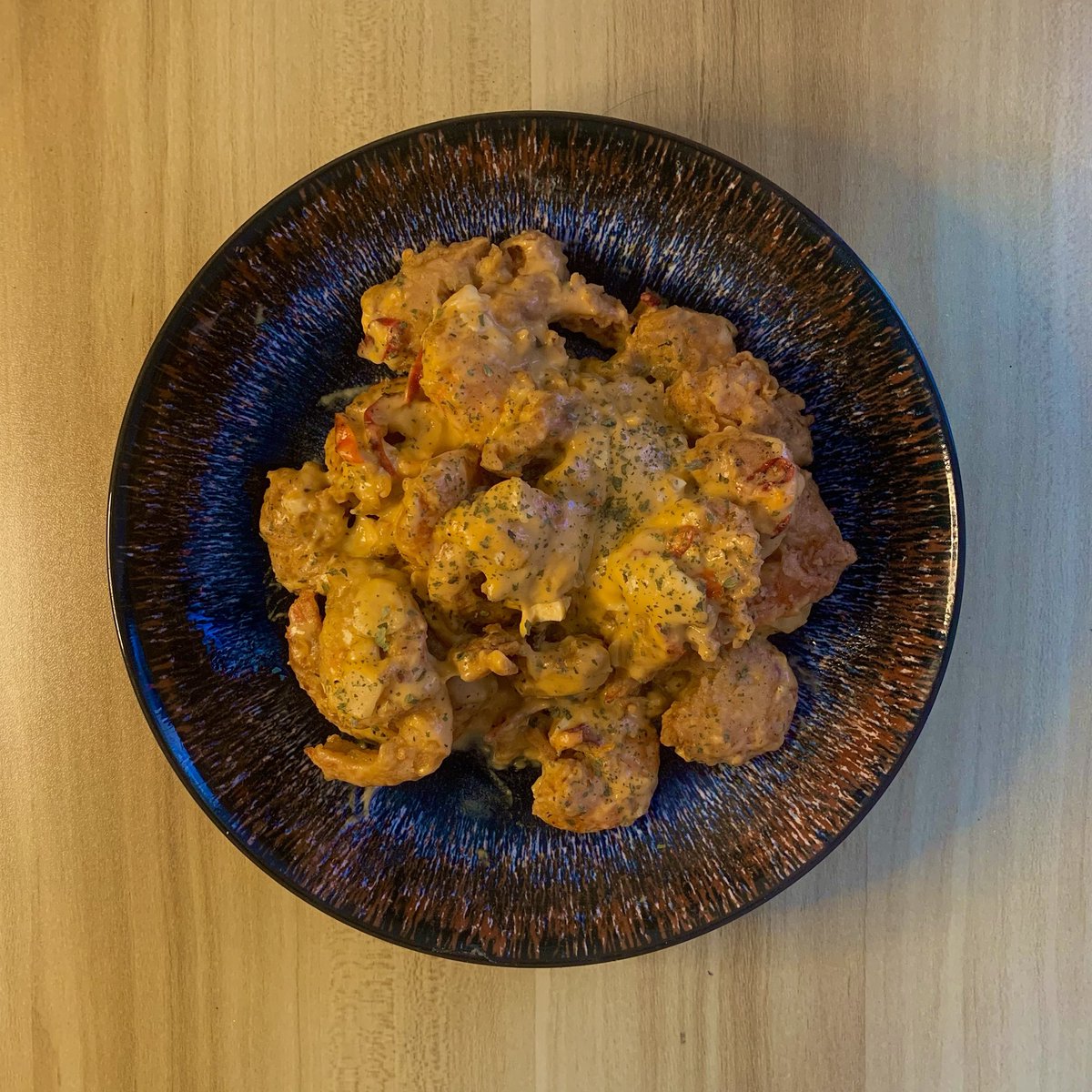 kaldeeera's tweet photo. Udang saus telur asin. 🍤 https://t.co/gOLMKYxqll