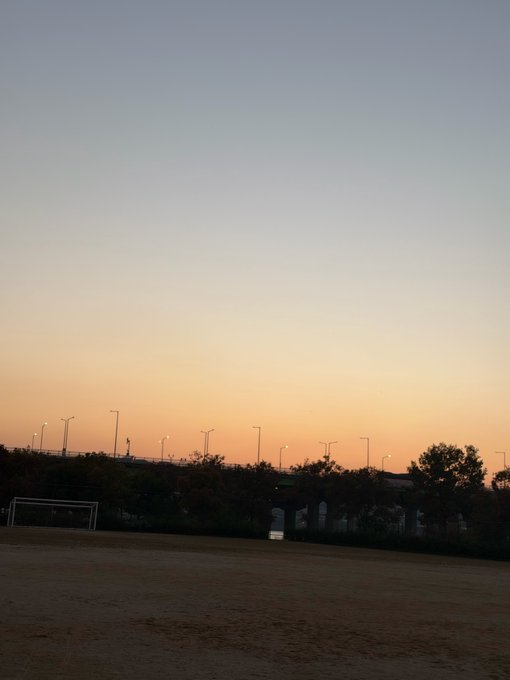 nishyyama's tweet photo. Beautiful sky https://t.co/omAdDCWWUx