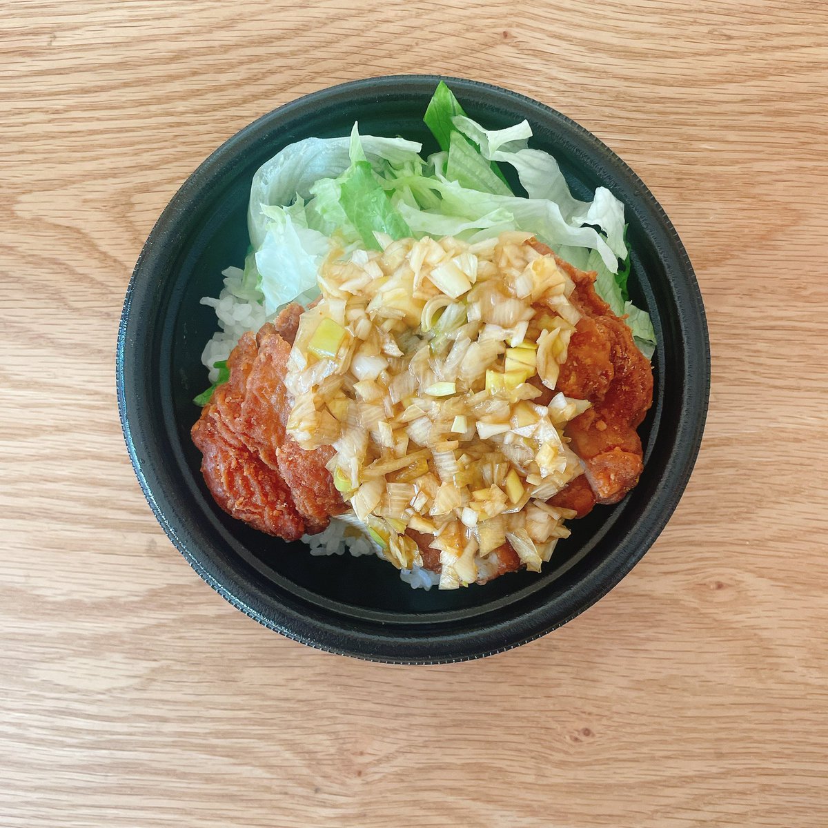 83gocco's tweet photo. 【都合により本日14時までの短縮営業とさせていただきます】

急なおしらせとなり申し訳ございません。お昼過ぎまでお待ちしております🙇朝のお弁当は残り2つございます。

土、日、月とお休みをいただき、次は火曜7:30-の営業です。どうぞよろしくお願いいたします。 https://t.co/siBO38nIte