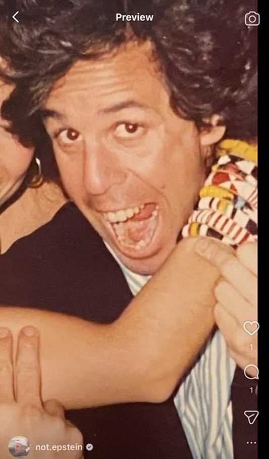 StarPlatinum_'s tweet photo. - They were neighbors almost door to door.
- Same age.
- Same dental work.
- Same nose.
- They went out partying together a few times.
- AI facial recognition gives them an 85% probability of being the same person.
- California banned his DNA test

We live in a fucking simulation https://t.co/q9WT5lgicA