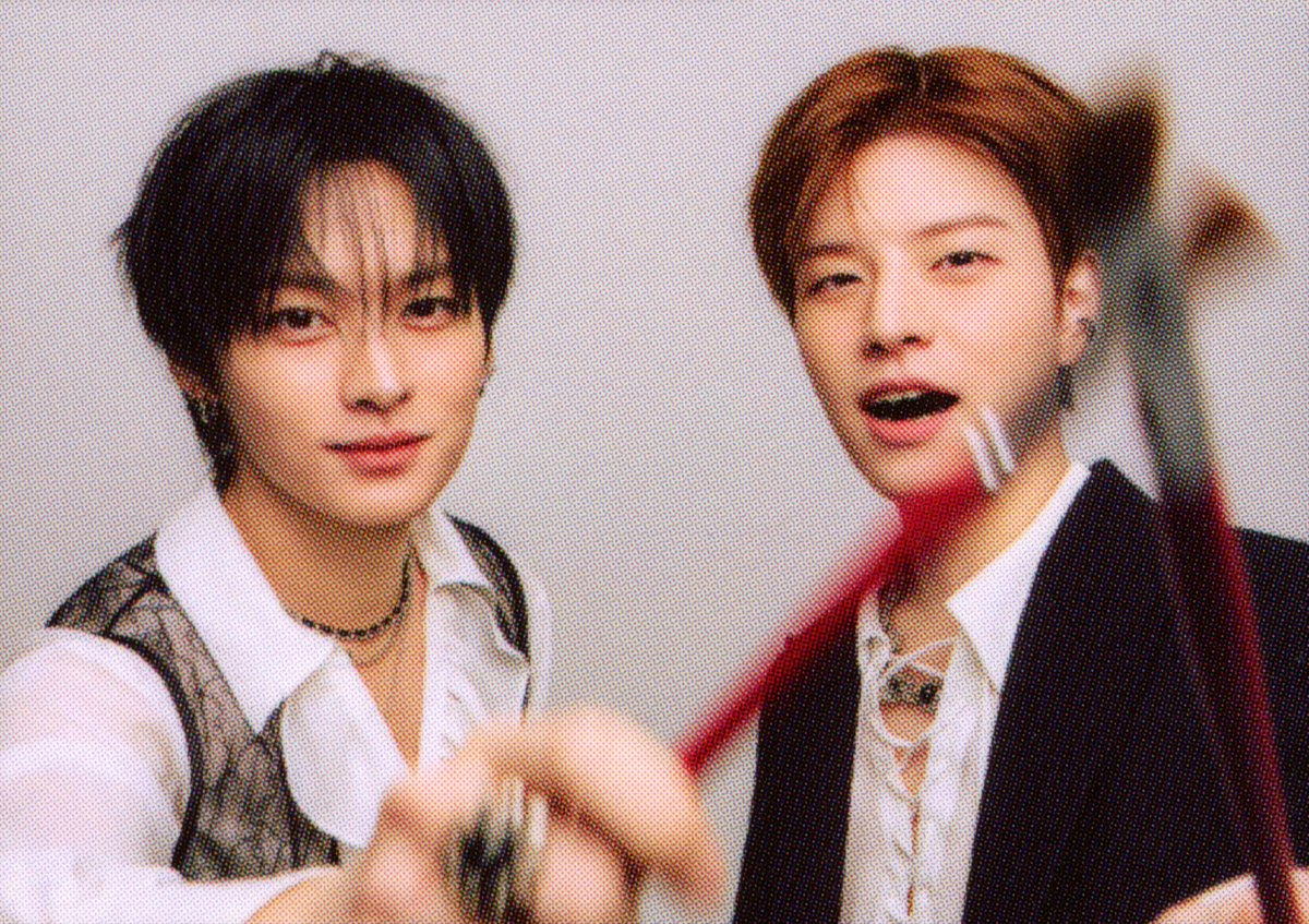 minhosbug's tweet photo. stay with your wings unit photosets (thread) 🪽 https://t.co/eOr8ZgThXw