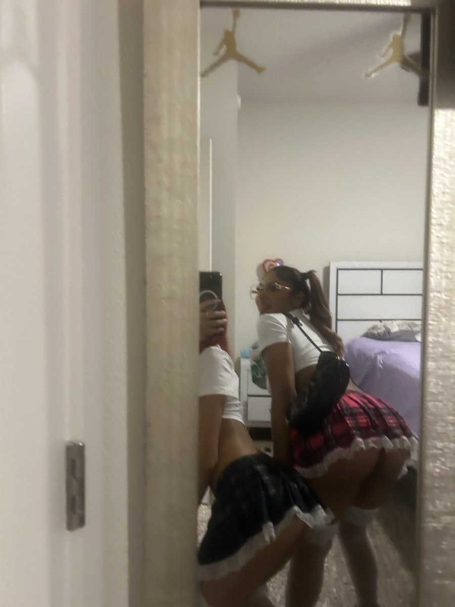 exoticaluv's tweet photo. Last year Halloween 😩😩
#baddies #texasfreak #latina #atx #satx #htx #dtx https://t.co/tuIJyg6szy