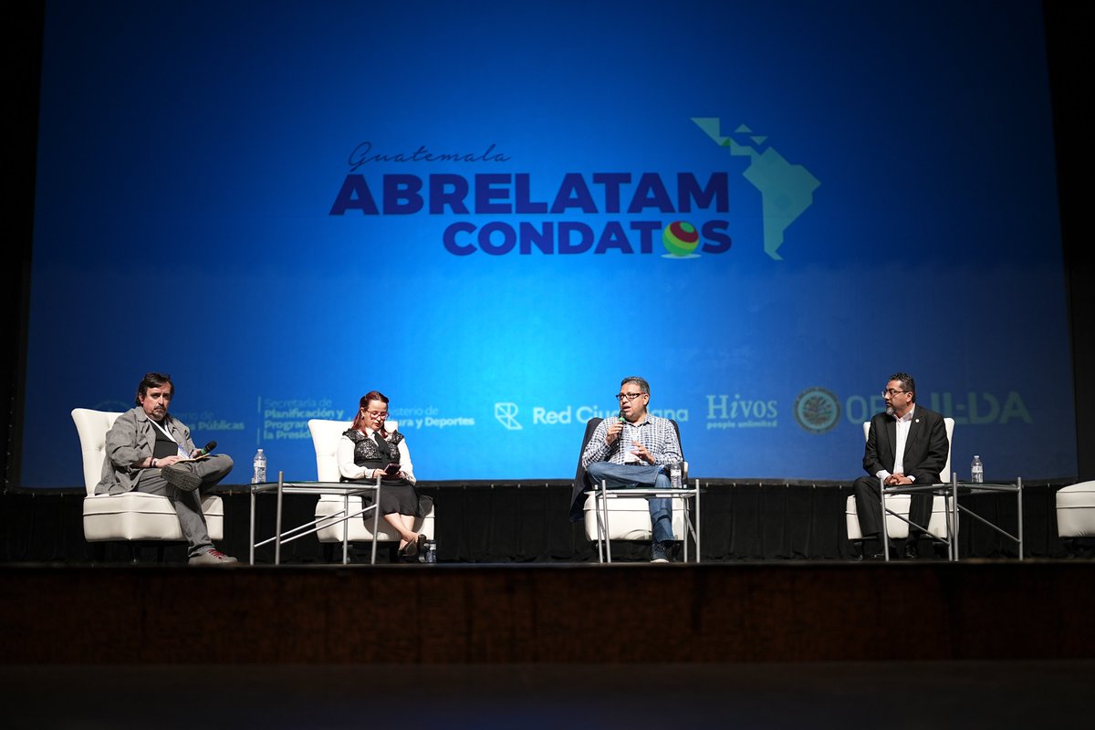 Segeplan's tweet photo. 🧑‍🏫 Las autoridades de SEGEPLAN fueron expositores en conferencia ofrecidas durante Abrelatam/ConDatos 2026 📊 

Las intervenciones sirvieron para dar a conocer las herramientas, proyectos y programas 🛠️ que impulsa la Secretaría y que contribuyen a la transparencia, el uso de datos y la toma de decisiones basadas en evidencia 🔎