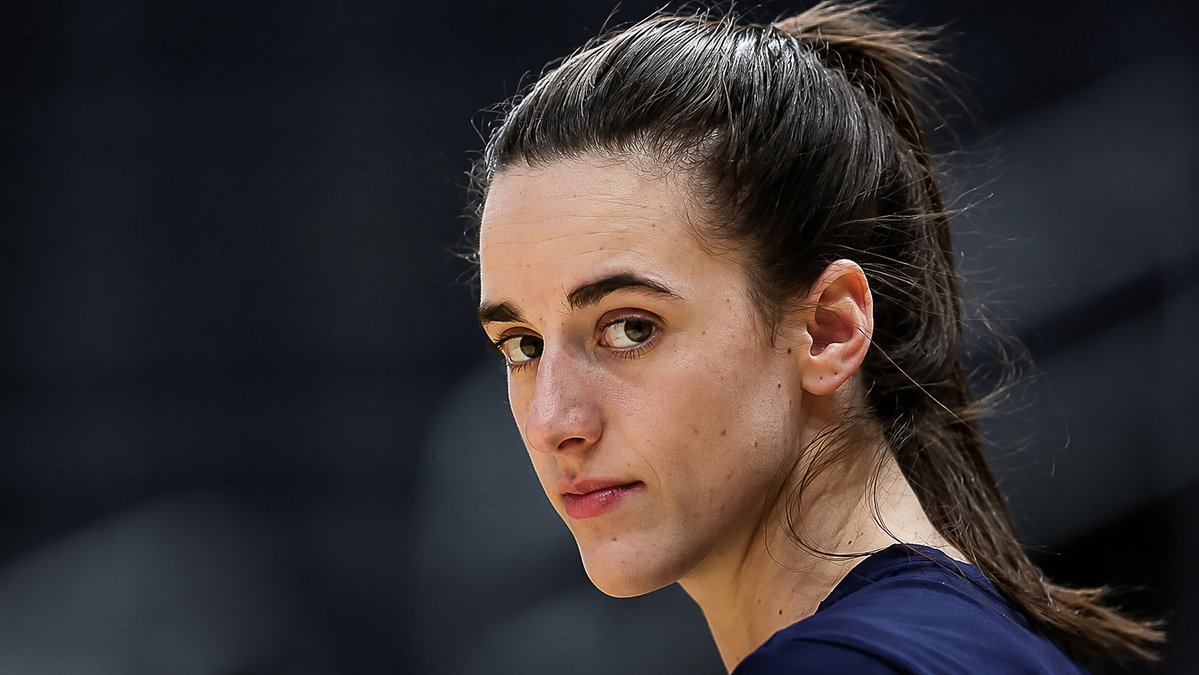 parkmudoon's tweet photo. Caitlin Clark's 2026 WNBA history

1st EVER to average 20 points and 8 assists
1st EVER to record 25 points and 15 assists
1st EVER to post 45/10 in 29 minutes
1st EVER to 5 games of 30/10 in a season
1st EVER to 800/300 in a season
1st EVER to 58 more

She got — 1 MVP vote. https://t.co/hKARptVI0U