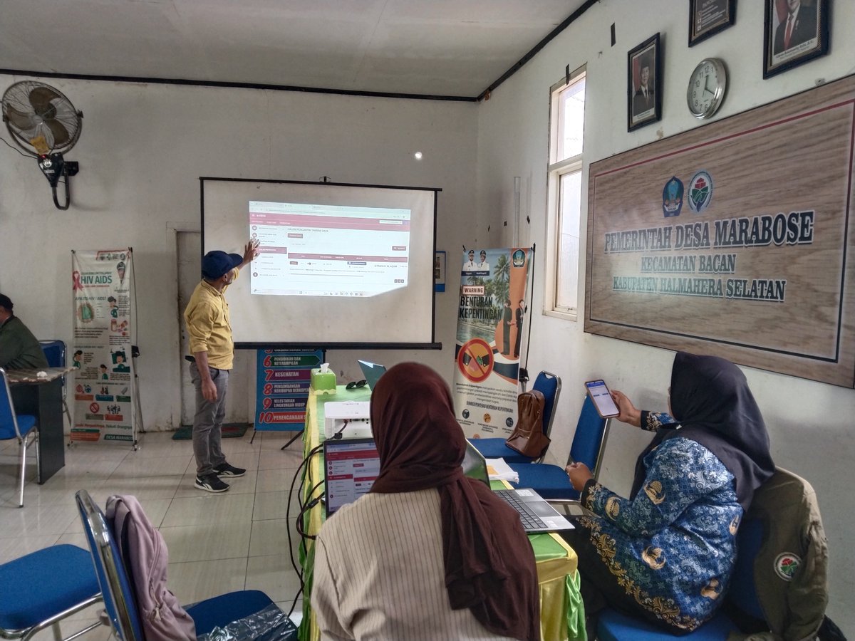 RuslanDaud8204's tweet photo. Selamat Hari Bhakti Pendamping Desa 2026 
Pendamping Desa bagian penting dlm mengawal proses pembangunan dan pemberdayaan masyarakat di desa

#10tahunTPPKerjaBerdampak
#KemendesaPDT
#BangunDesaBangunIndonesia
#BPSDMKemendesaPDT https://t.co/GEvvELTtHs