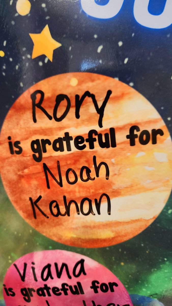 cassieee's tweet photo. @NoahKahan If my 4 year old gets a vote, it’s going to you. https://t.co/kUrcuSWgJH