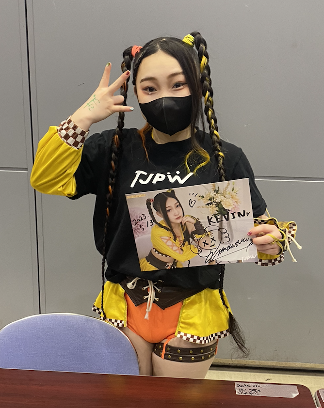 StrollCam's tweet photo. TJPW LIVE TOUR IN SPRING ’23
2023.5.13 – ACT CITY Hamamatsu

Miu Watanabe vs. HIMAWARI
– with post-show meet &amp; greet 📸

#渡辺未詩 #HIMAWARI #HIMAWARI_はい #tjpw #東京女子プロレス #ACTCITY浜松 https://t.co/ScOahvWdwr