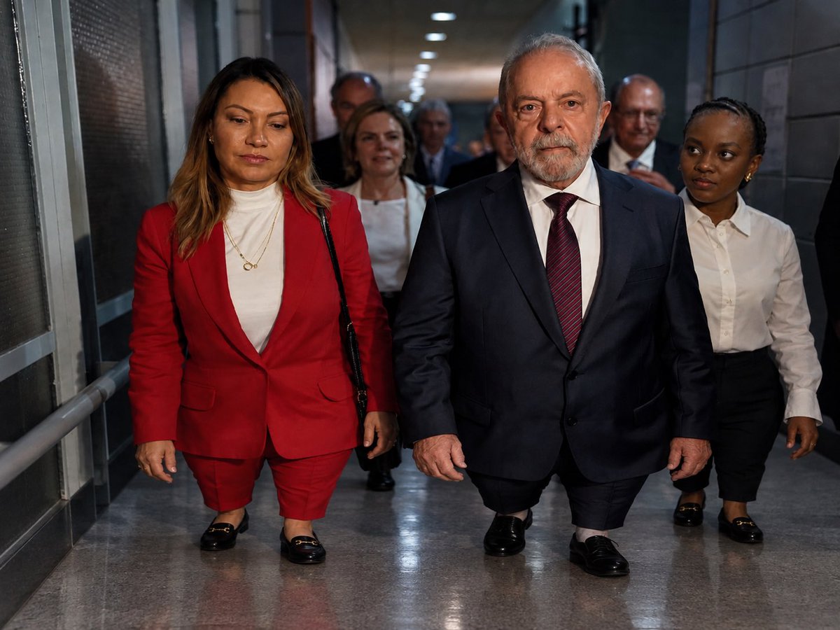 roxmo's tweet photo. A mentira tem pernas curtas https://t.co/jy47PqYi7g