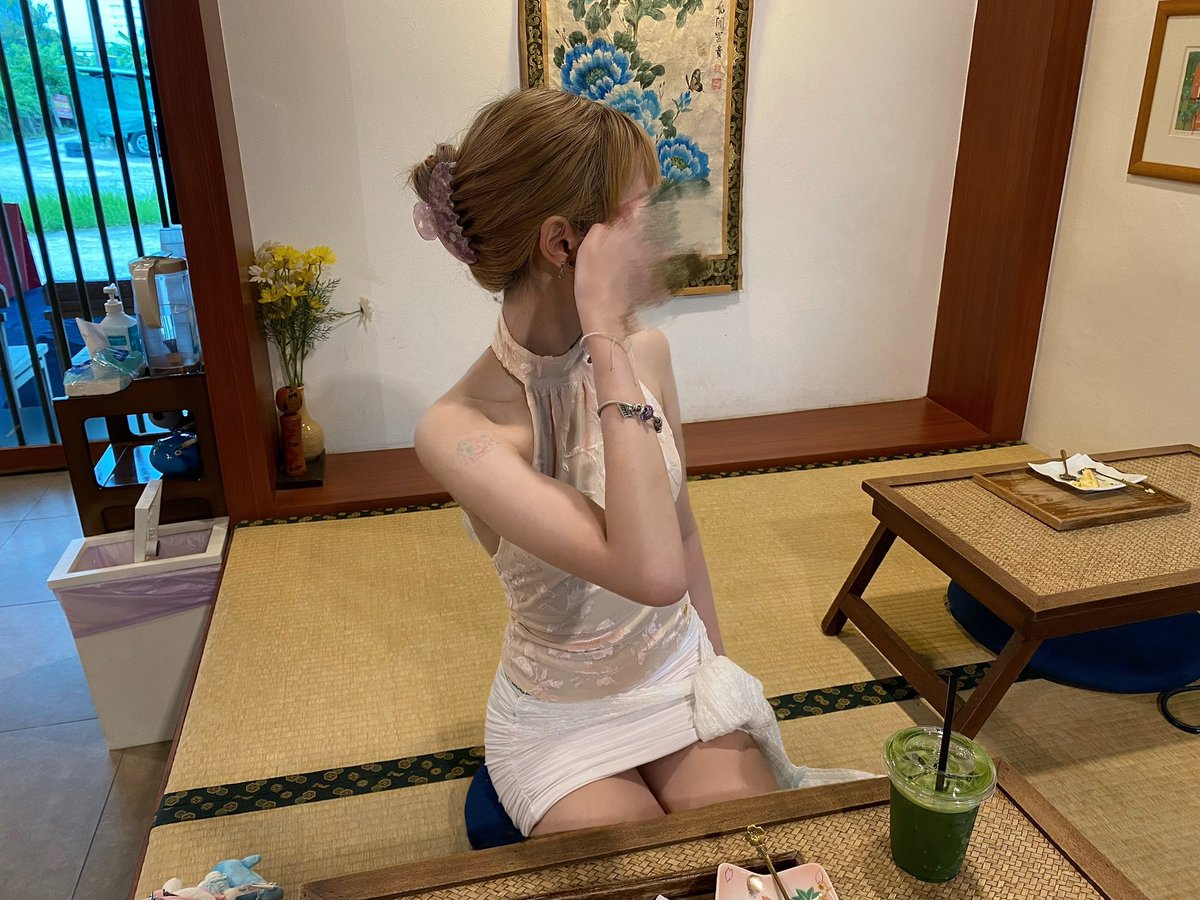 sleeping247zzz's tweet photo. ส่งต่อfeelfree ค่ะ S 950รส #ส่งต่อเสื้อผ้ามือ2 #ส่งต่อเสื้อผ้ามือสอง #feelfree #ส่งต่อfeelfree https://t.co/cGcqpeozxf