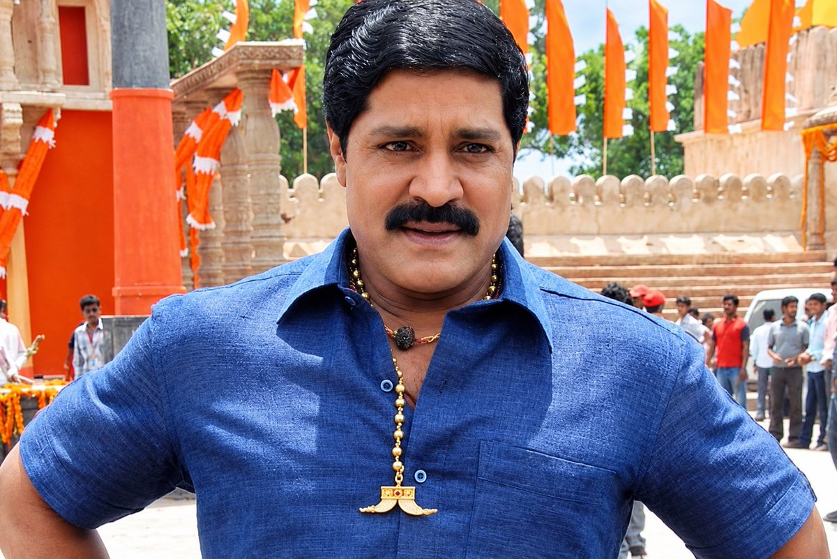 dirbobby's tweet photo. Remembering the versatile actor, our #Srihari Anna on his death anniversary.

His kindness, support and encouragement will always hold a special place in my heart. Forever grateful for the love he showered on me. ❤️🙏 https://t.co/ByjEySrf7x