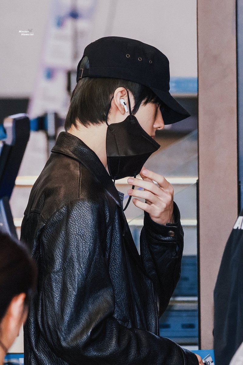 MasterhamsterJS's tweet photo. 261009 GMP🛫
#지성 #JISUNG #박지성 #NCTDREAM https://t.co/IKn8uTWQSe