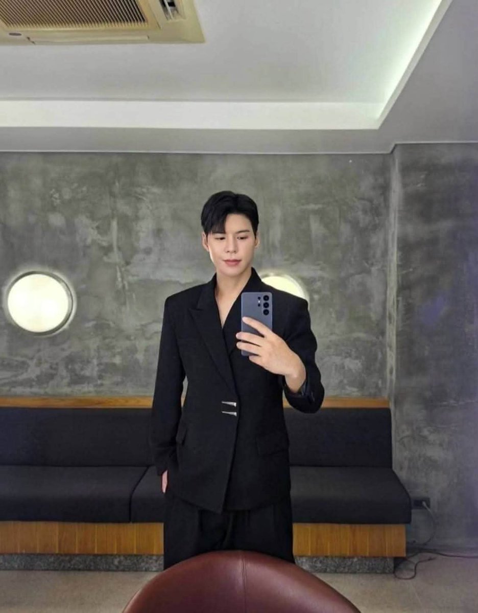 sanjiro_sun's tweet photo. มุมไหนก็ได้ครับตอนนี้
IG : Cullen_Hatebery
#XthermaXtripleXCullen
#LiftYourSignature https://t.co/8sNForcHZJ
