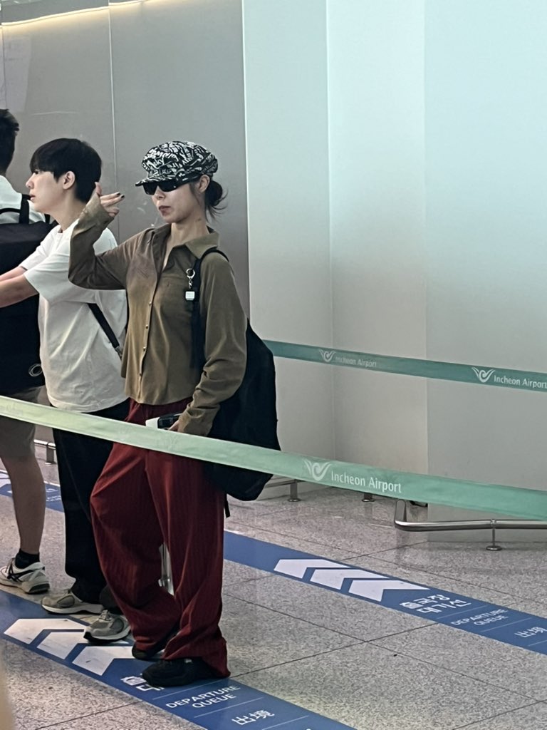 didsse0's tweet photo. 261009 ICN 휘인 출국

오늘의 오.오.티.디.
잘다녀와 깔롱 강쥐🫶🫶
#휘인 #WheeIn https://t.co/sWjKPVvdnF