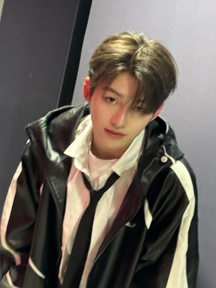 sooda_su's tweet photo. 사귐통온다..  #지훈 https://t.co/3hJWzxd7us