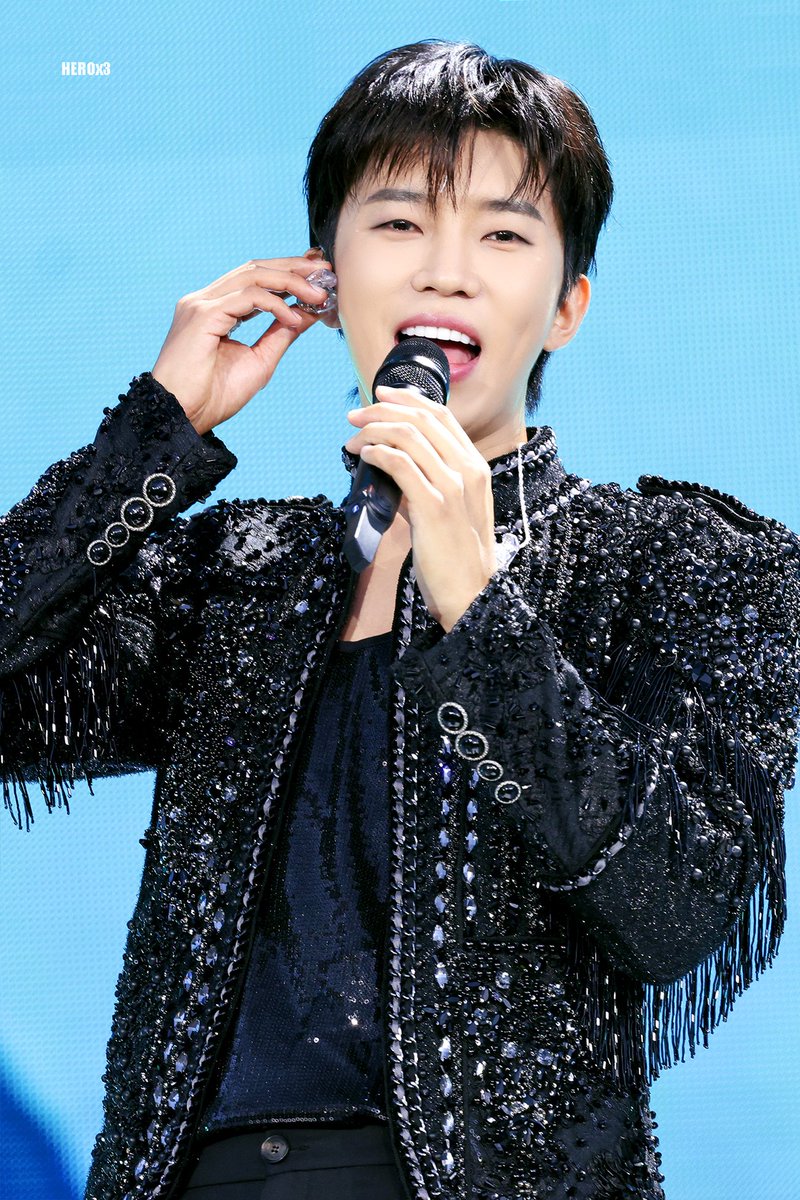 HEROx3_0616's tweet photo. 2026 IM HERO - THE STADIUM 2 😸

#임영웅 #임영웅_또또 https://t.co/XoebrnDCJC
