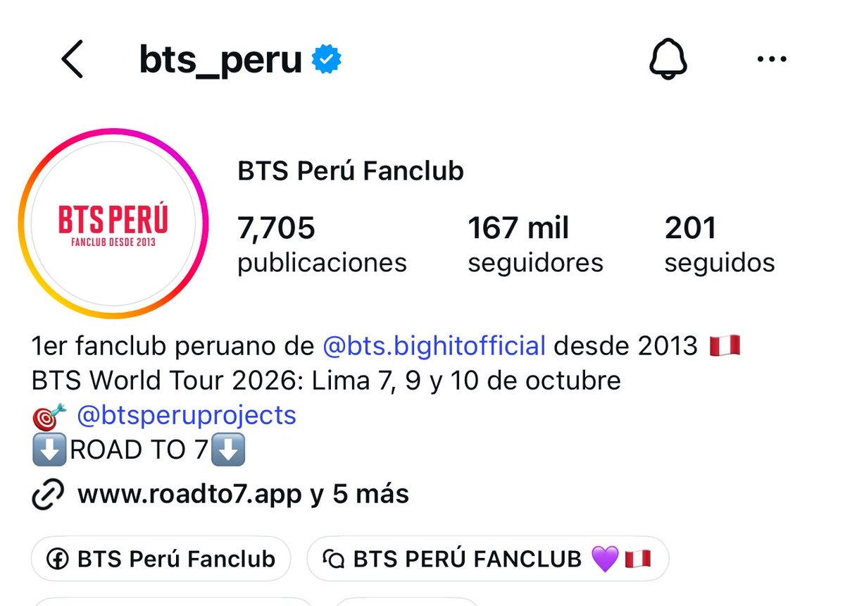 silvaanaavaz's tweet photo. Nos parece lamentable que se celebren y se difundan situaciones en las que la privacidad de BTS no es respetada 💔

Un momento que pudo haber sido bonito y significativo terminó convirtiéndose en una situación incómoda por la invasión de su espacio personal. https://t.co/14du45hQAQ
