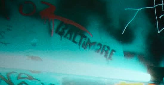 xhnqi's tweet photo. vieron que las chicas de k4os están con lo de baltimore A QUE NO SABEN que es algo caracteristico de esa CIUDAD de estados unidos.... LOS CANGREJOS AZULWS que son los mismos que aparecieron en el video q subieron.... YO LA TIRO NO SE NO SE https://t.co/Q2EHGSZnZP