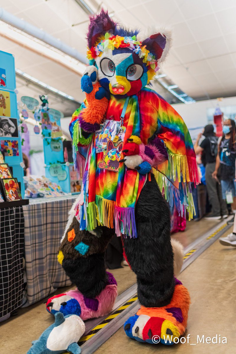 sparkledogkal's tweet photo. Here’s how to find me at AQUATIFUR:

DO:
✨Ask for photos
✨Talk about the Beatles
✨Dance with me
✨Ask for hugs
✨Ask for stickers
✨Boop my nose (gently though)
✨Draw up plans for world domination with me

DONT:
✨Touch me inappropriately 
✨Act inappropriately https://t.co/laULMZEESX