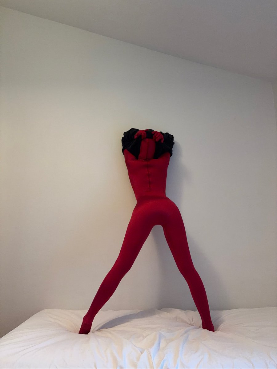 Cherryzent's tweet photo. #zentai #nylonfetısh #nylongurl #zentaigirl https://t.co/ahRbKtyRS2