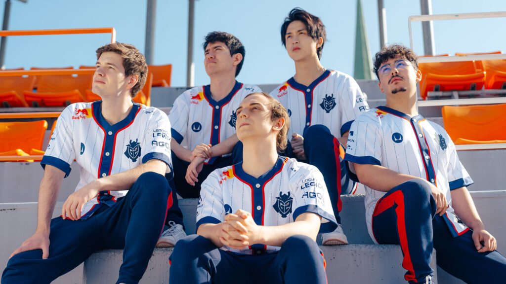 b2utylighteu's tweet photo. Back when worlds jersey weren't black or white and are just all templated from the same supplier https://t.co/Ty3uF3QoiM