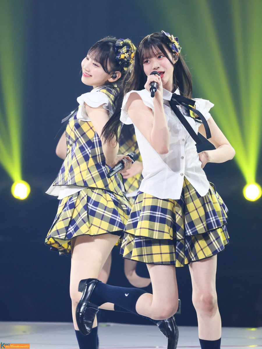 kentone182's tweet photo. 260926 
AKB48 THREE CONCEPT LIVE
#AKB48 
#AKBサンコンコン
れみたん&amp;のんちゃん😊
#徳永羚海 #畠山希美 
#新曲好きishコンサート https://t.co/P3sSjseerc