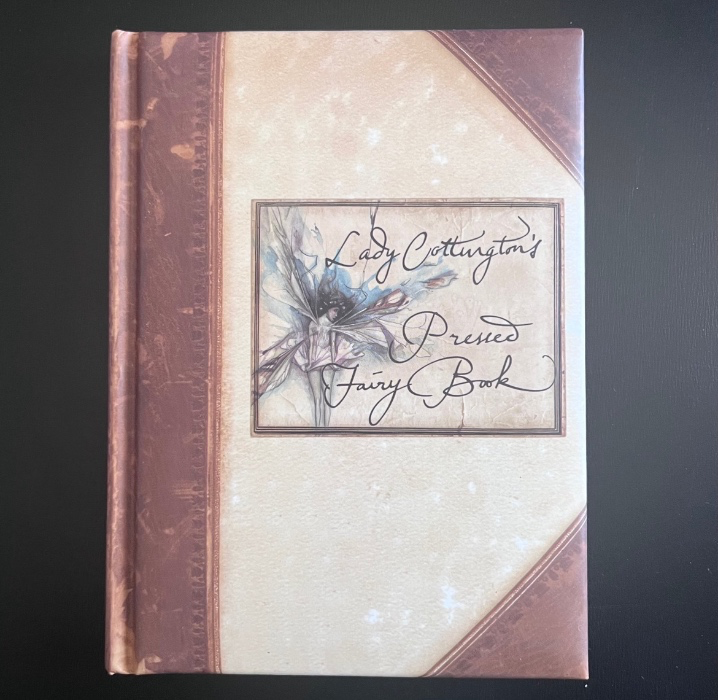 xyliafae's tweet photo. I just received a Lady Cottington’s Pressed Fairy Book Bundle (4) from billfish. Thank you! 🌿✨https://t.co/gfpMORd9Yy #Wishlist #Throne https://t.co/QB2PUrVaEV