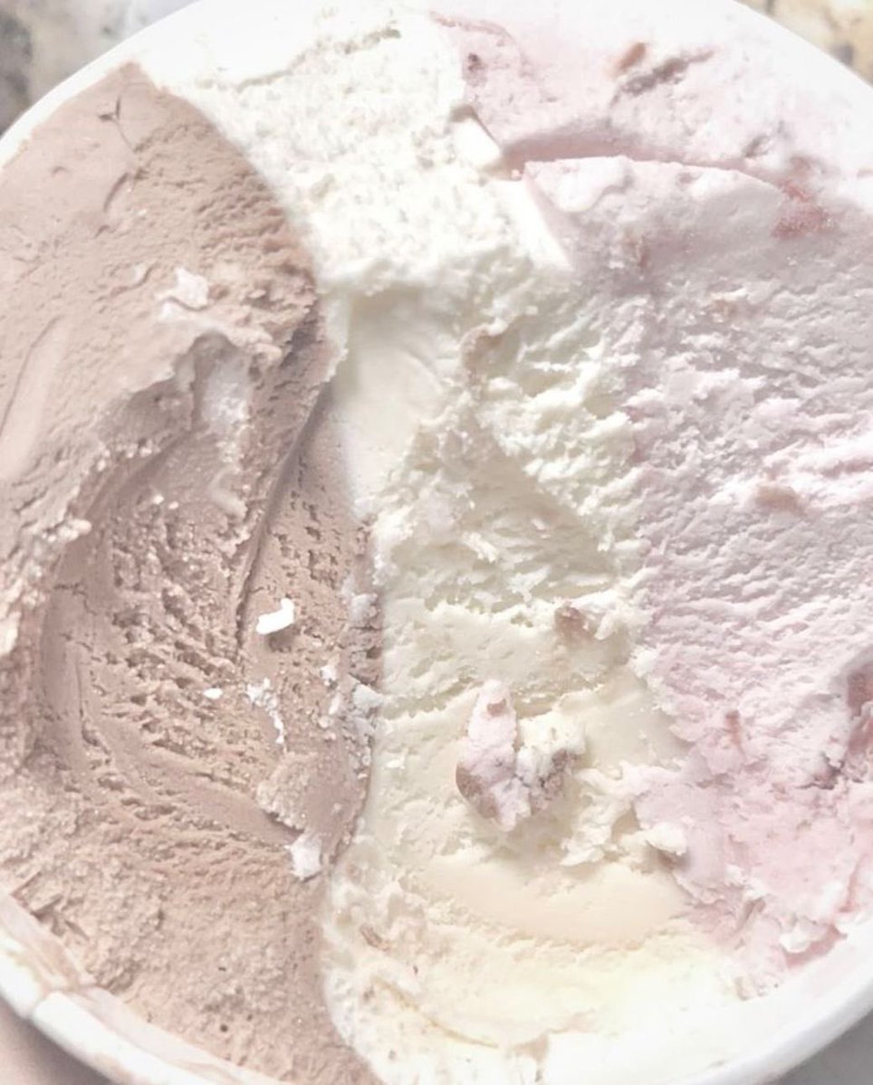 aeriflvr's tweet photo. kiss marry kill

cake, tiramisu, ice cream ♡ https://t.co/oALxbUgSip
