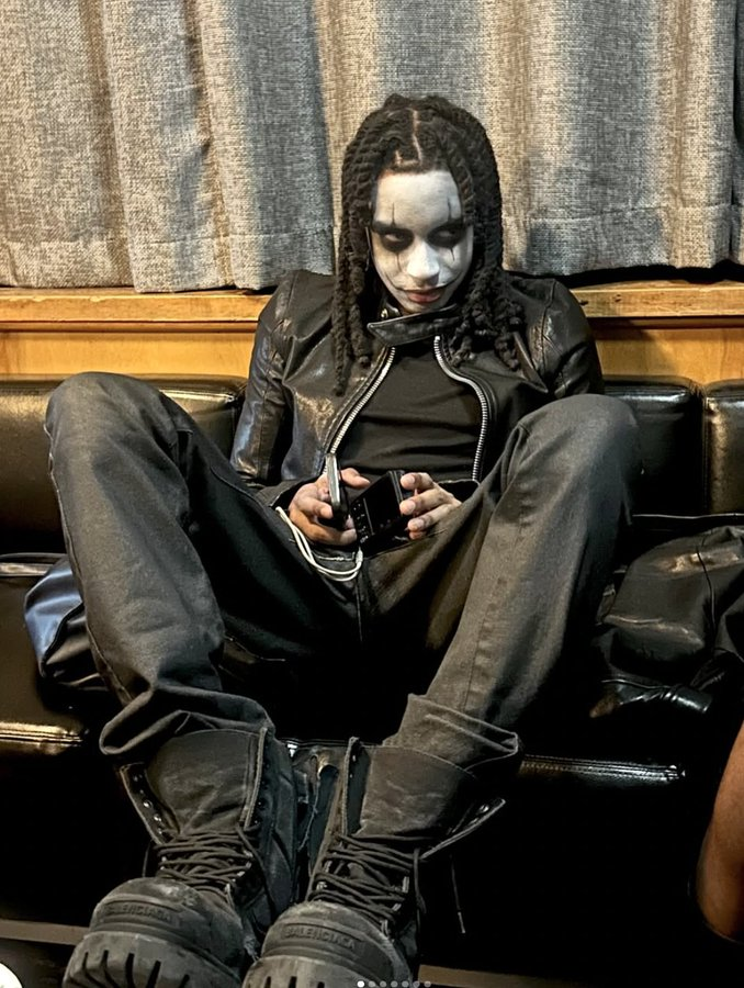 kris_2x1's tweet photo. kassgocrazyのboots fit非常にいい https://t.co/BhiAjTAgFx