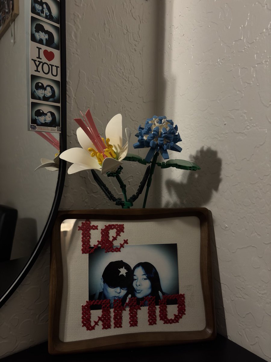 lecxg80's tweet photo. no hay ni un pedacito de mi que no sea tuyo https://t.co/wH6y7k3PI5