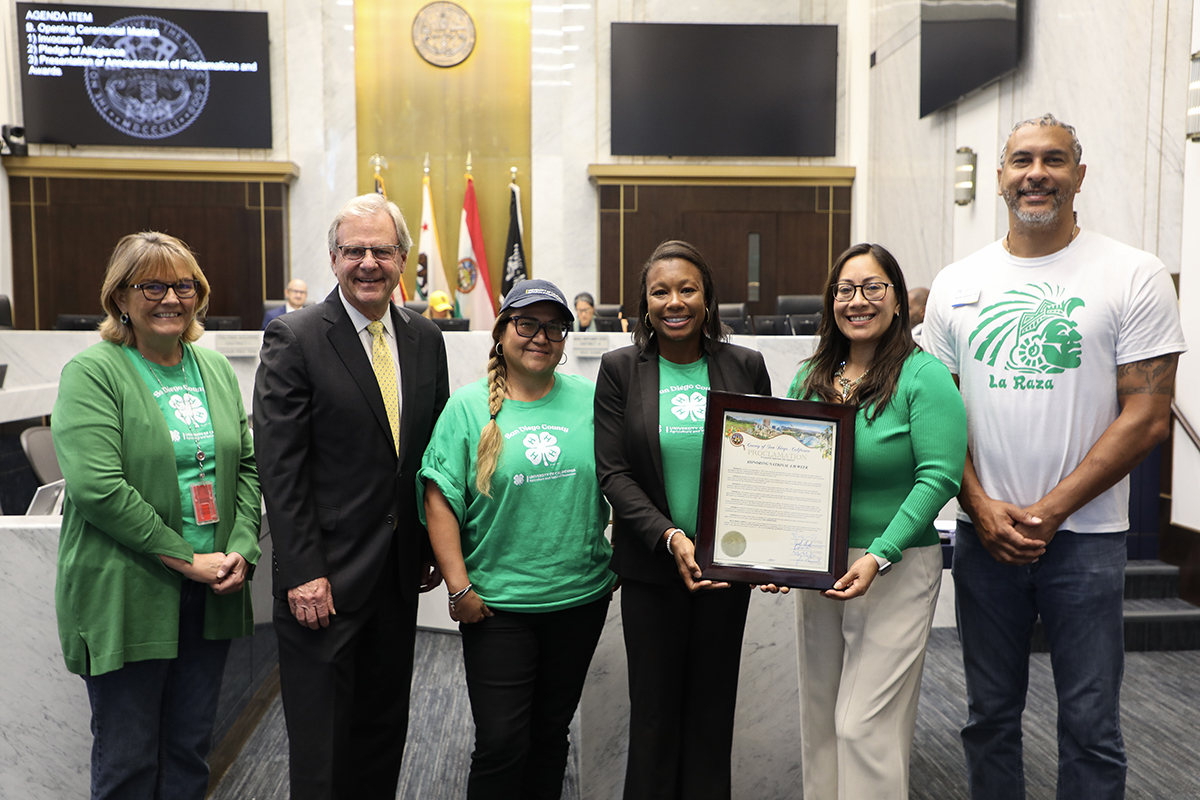 UCCESanDiego's tweet photo. UCCE San Diego celebrates National 4-H Week and the impact of 4-H in empowering youth to learn, lead, and thrive!

We’re honored to receive a proclamation from San Diego County and Supervisor Joel Anderson recognizing 4-H’s impact on our community.

#SanDiego4H #National4HWeek https://t.co/IQn06YExhH