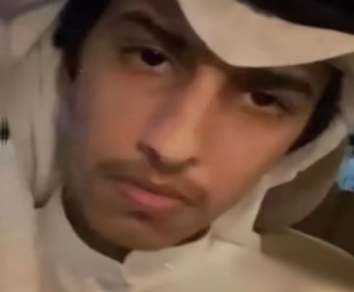 e5lvbt's tweet photo. تبون نسوي سبيس نتكلم عن سالفة فتى العتيبي ووليد الزهراني ؟ 
وتعطونا رايكم عن الموضوع ‼️
#فتى_العتيبي
 #القبض_على_فتى_العتيبي https://t.co/z1ZQX2o09R