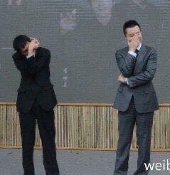 alwosk23's tweet photo. 푸수짓하는 여자랑 그런 여자가 귀여워죽겟는 남자 https://t.co/h3w304V3K8