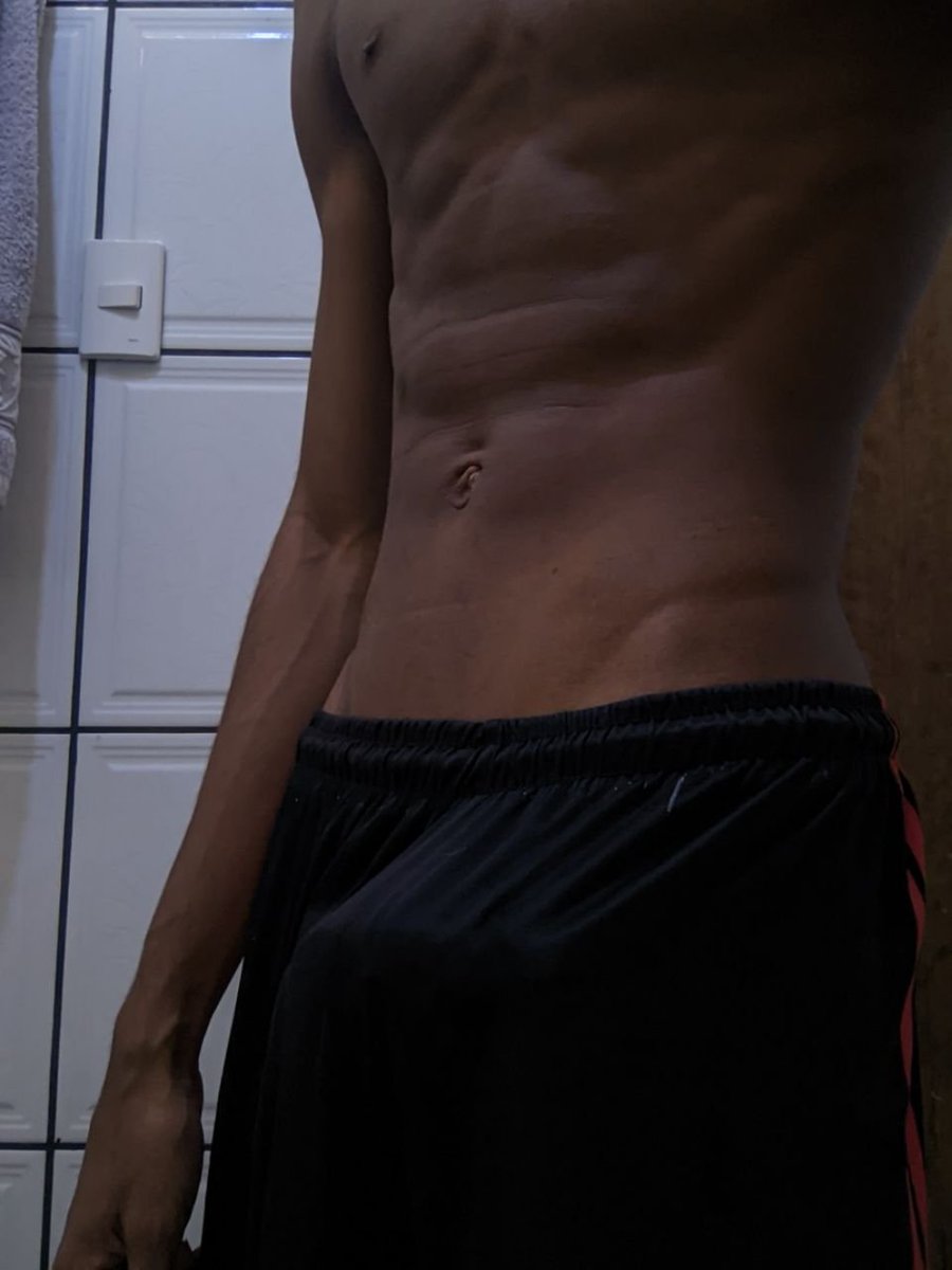 novin759680's tweet photo. Quero tanto mandar ft da minha piroca, quer ver?   
#PINTOSAWARDS
#PINTOWARDS
#PINTOAWARS
#troconudes
#TROCONUDS https://t.co/GyNBJ7Ovi7