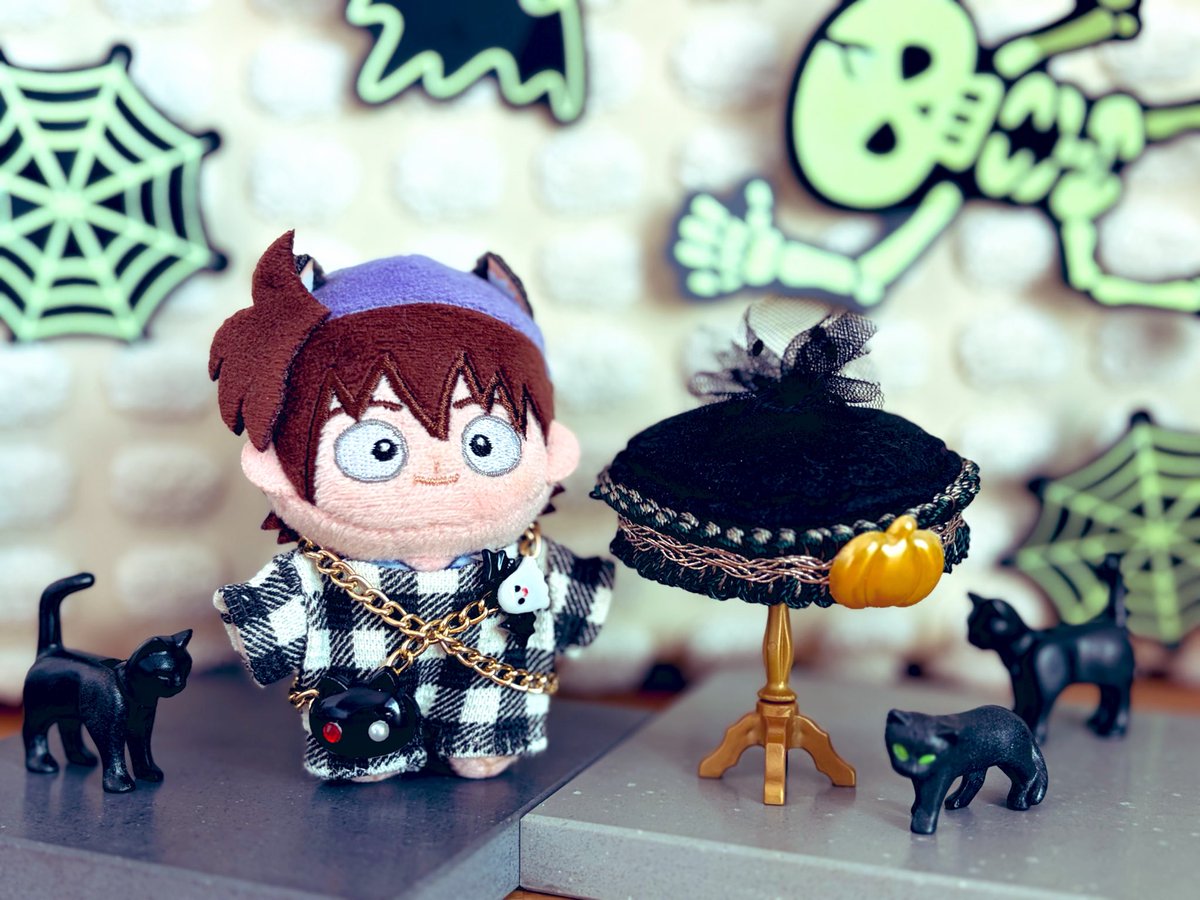 mittynatty's tweet photo. ﾘﾁｷくんは👻パーツ無しに🎃
ベレー帽初挑戦🪡でサイズ感何となくで作ったけどいい感じの収まりに🙌🏻
ﾊﾝﾁｹの⛓️は8歳👧のセボン🌟📿の⛓️が切れて捨て置かれていたものを再利用♻️🤫
#rkrn手芸部 https://t.co/2You5OrYk0