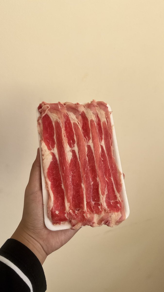 rtnalkta56's tweet photo. Haii aku ada usaha kecil2an, yg lagi butuh jasa desain undangan nikah dan daging sapi slice lokal bisa hubungi aku ya. 

Untuk fee jasa desain undangan nikah 30k aja nih, bisa dibantu cetak juga ya. Kalo daging slice 35k-40k (sirloin fat/nom fat)/250gram.

Btw aku dom Solo Raya ya, bisa kirim ke Yogyakarta-Pacitan juga.

Thank youu:).