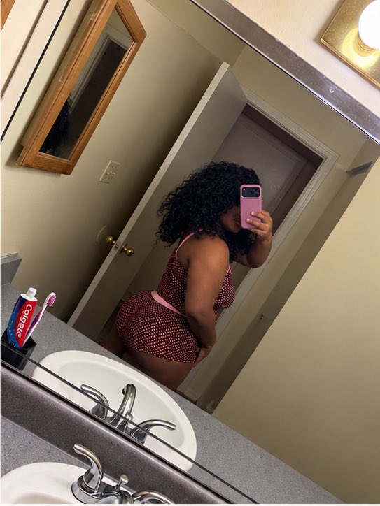prettyylashae's tweet photo. 💕 https://t.co/bvfBH3OiXg